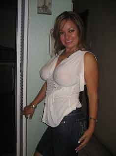 local horny milfs Bagwell